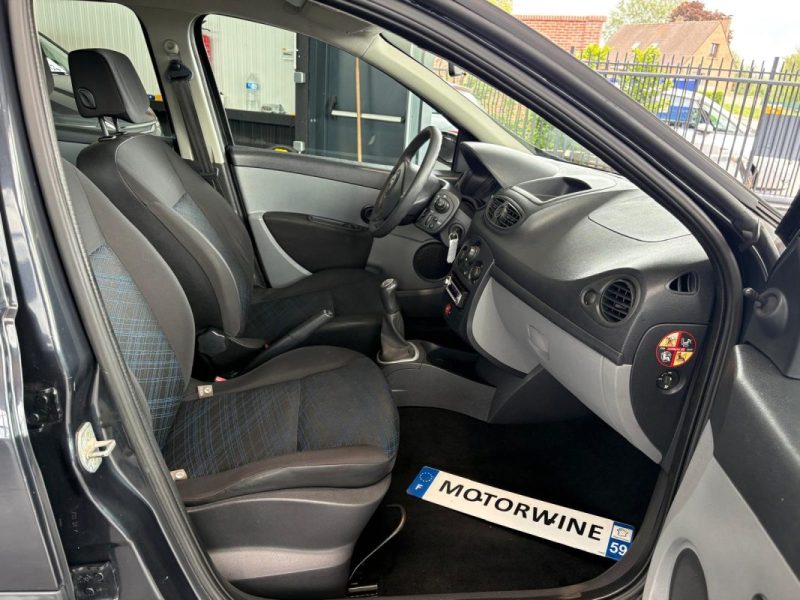 🚗 RENAULT CLIO III 1.2 16V ⚙️ CONFORT DYNAMIQUE ❄️ Climatisation 📱 Bluetooth