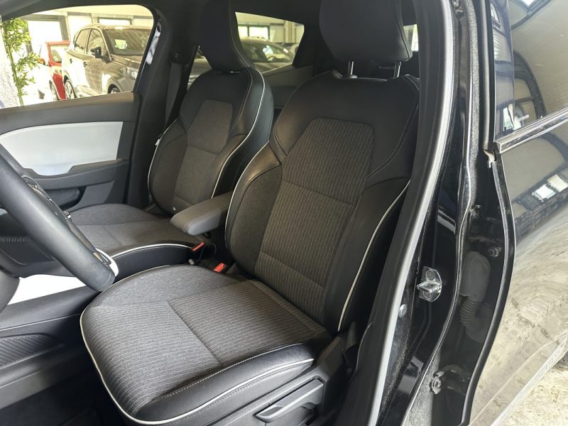 RENAULT CLIO V 1.0 TCE 90 BVM INTENS 2EME MAIN / CAR PLAY  2022