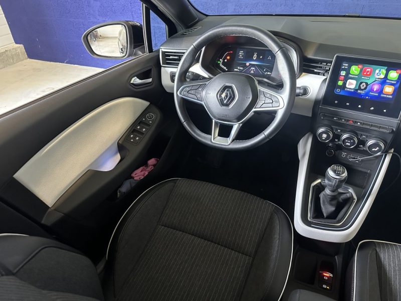 RENAULT CLIO V 1.0 TCE 90 BVM INTENS 2EME MAIN / CAR PLAY  2022