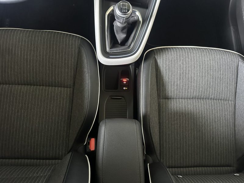 RENAULT CLIO V 1.0 TCE 90 BVM INTENS 2EME MAIN / CAR PLAY  2022