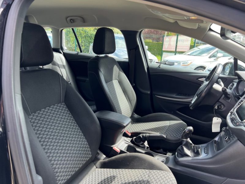 Opel Astra 1.6 CDTI 110ch Innovation/ Garantie 3/12 Mois