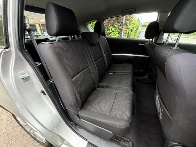 TOYOTA COROLLA-V VERSO 136 D4D LINEA SOL 7PL 