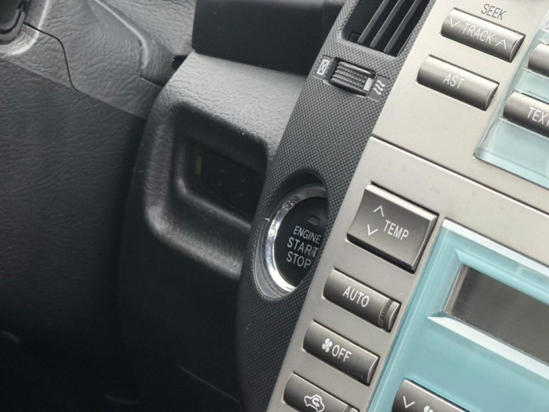 TOYOTA COROLLA-V VERSO 136 D4D LINEA SOL 7PL 