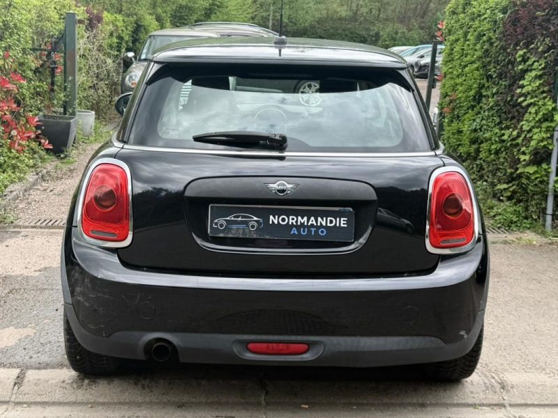 MINI MINI (F56) ONE FIRST 