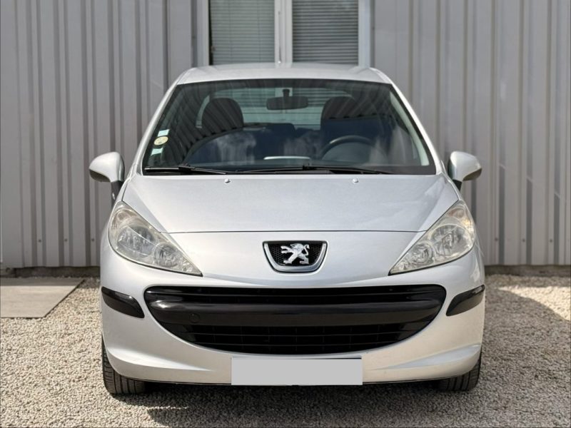 PEUGEOT 207 1.4 HDI 70CV EXECUTIVE 2007 192500KM