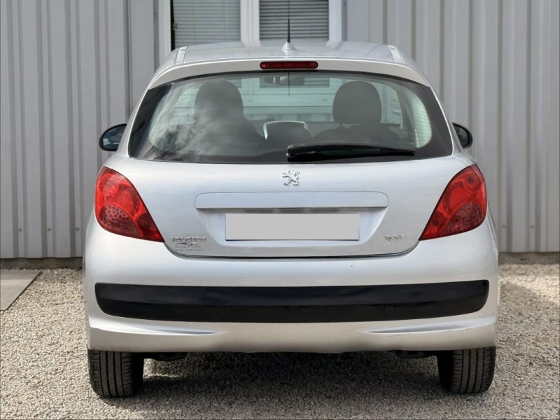 PEUGEOT 207 1.4 HDI 70CV EXECUTIVE 2007 192500KM