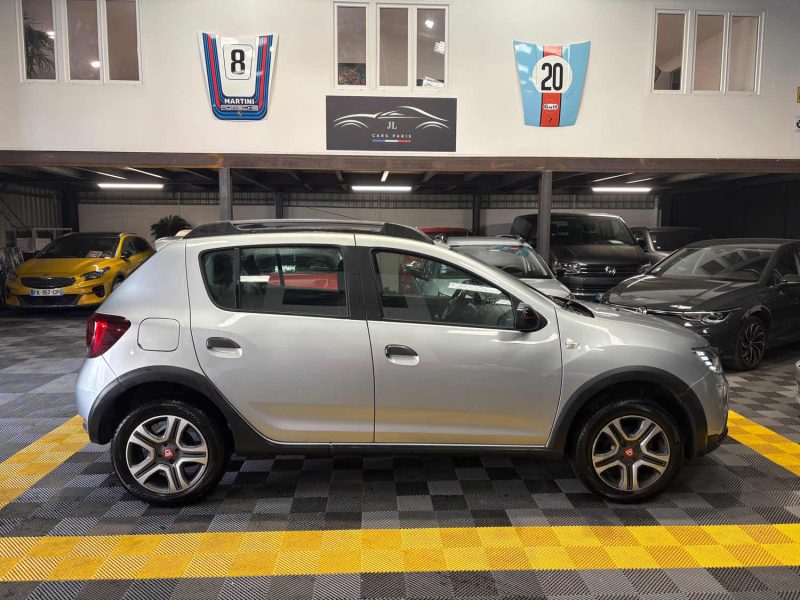 MAGNIFIQUE DACIA SANDERO STEPWAY 0.9 TCE 90ch TECHROAD (CAMERA DE RECUL, ÉCRAN MULTIMÉDIA)⭐️⭐️⭐️⭐️⭐️