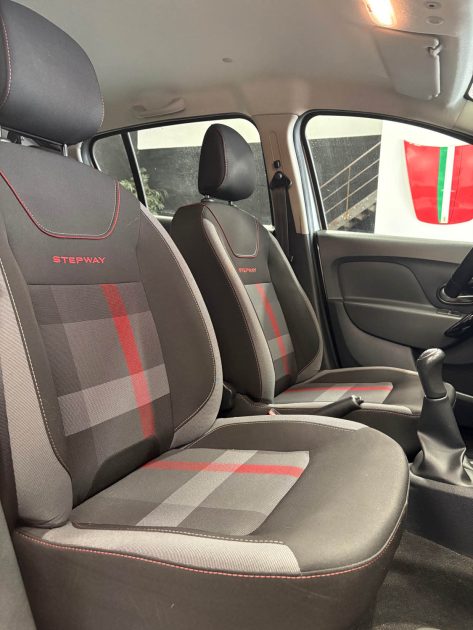 MAGNIFIQUE DACIA SANDERO STEPWAY 0.9 TCE 90ch TECHROAD (CAMERA DE RECUL, ÉCRAN MULTIMÉDIA)⭐️⭐️⭐️⭐️⭐️