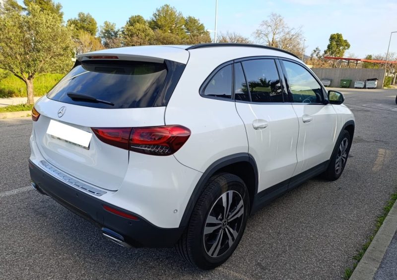 MERCEDES CLASSE GLA 200 D 150CH PROGRESSIVE LINE 8G-DCT 2020 2020