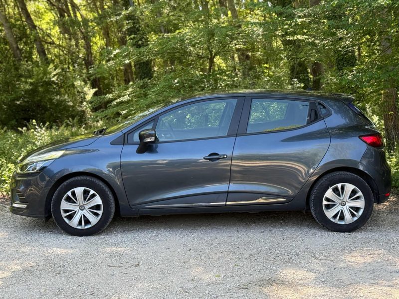 RENAULT CLIO IV 0.9 TCE 90 BUSINESS 5P 2017