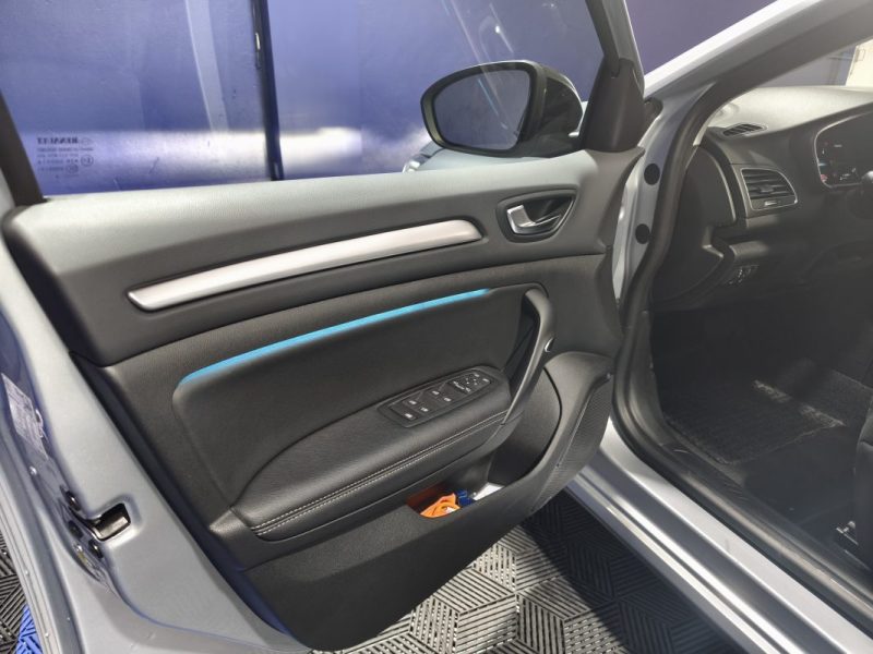 RENAULT MEGANE IV 1.5 DCI 115Cv EVOLUTION EDC GARANTIE RENEW 10/2026