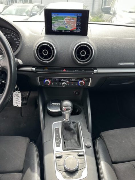 AUDI A3  BIOETHANOL E85 1.4 TFSI 125CH AMBITION S TRONIC 7 Carnet Garantie