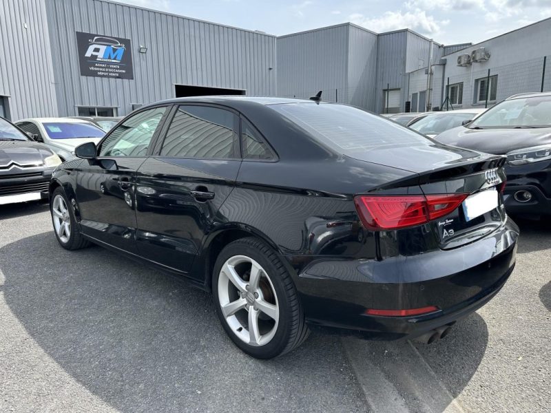 AUDI A3  BIOETHANOL E85 1.4 TFSI 125CH AMBITION S TRONIC 7 Carnet Garantie