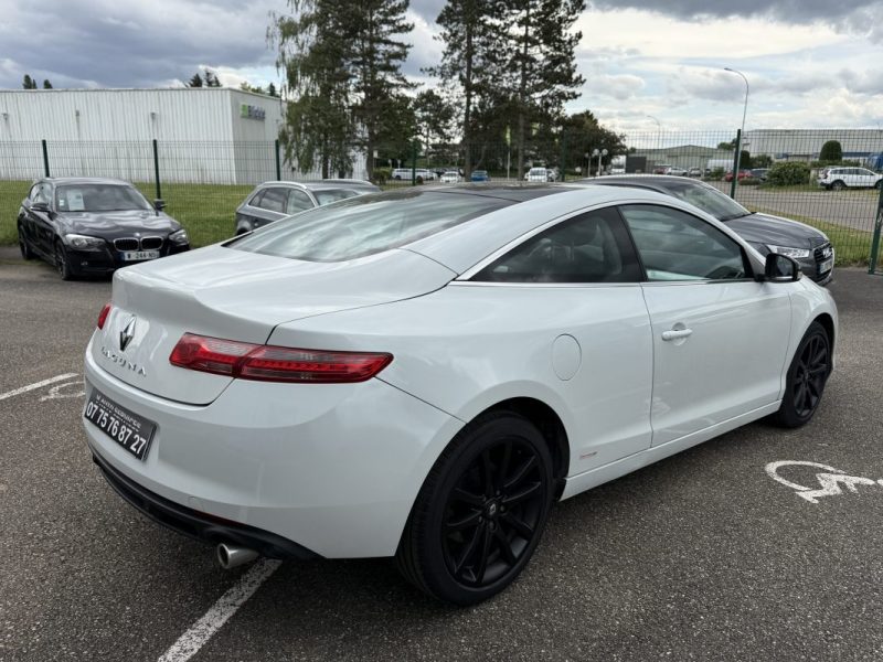 Renault Laguna Coupé III (D91) 2.0 dCi 150ch Monaco GP eco² Garantie 6 Mois