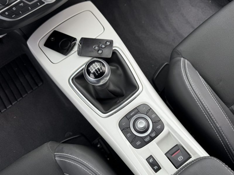 Renault Laguna Coupé III (D91) 2.0 dCi 150ch Monaco GP eco² Garantie 6 Mois