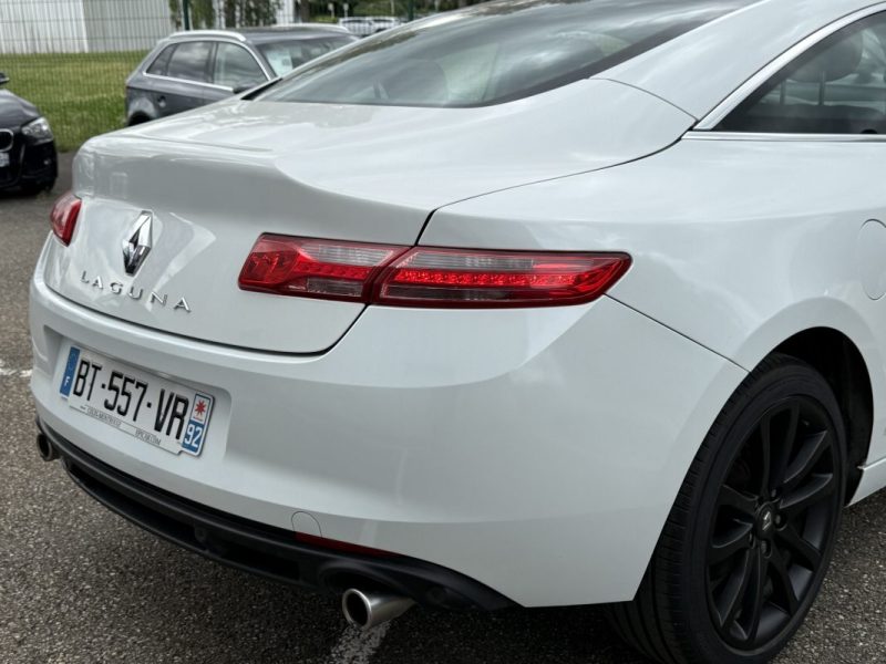 Renault Laguna Coupé III (D91) 2.0 dCi 150ch Monaco GP eco² Garantie 6 Mois