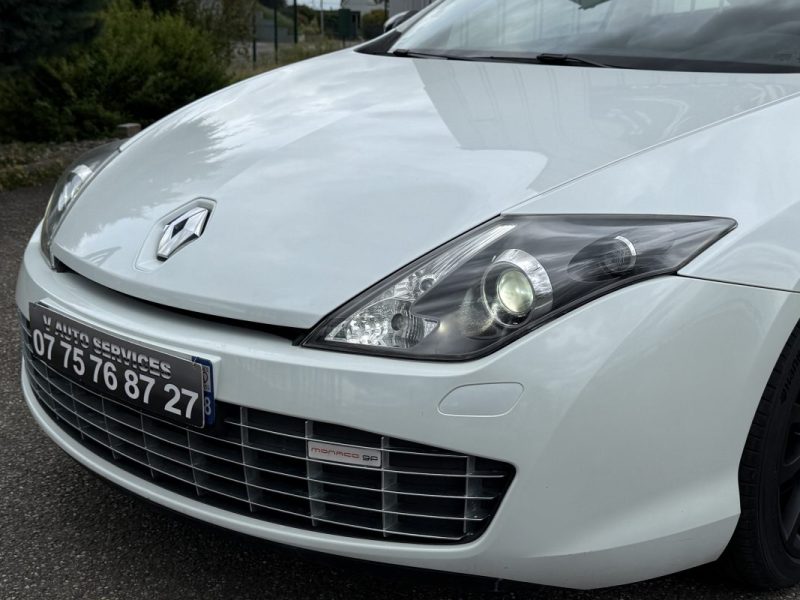 Renault Laguna Coupé III (D91) 2.0 dCi 150ch Monaco GP eco² Garantie 6 Mois