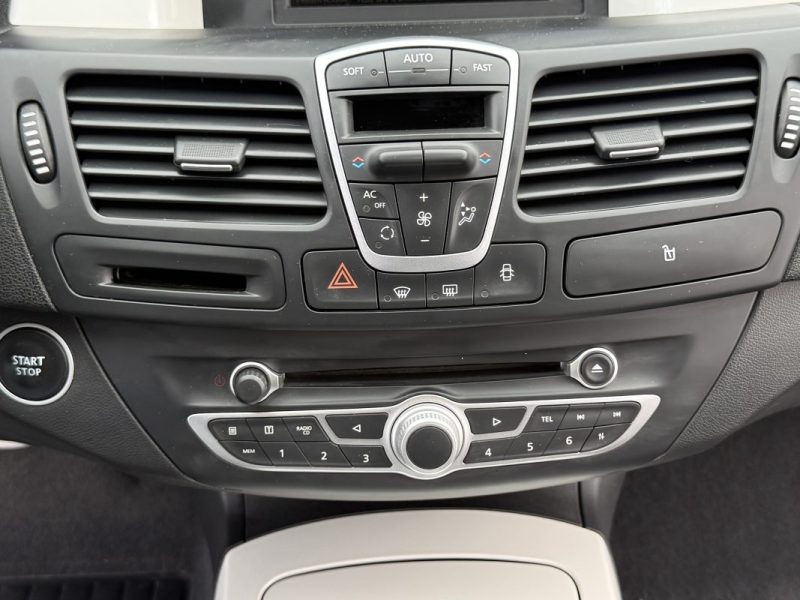 Renault Laguna Coupé III (D91) 2.0 dCi 150ch Monaco GP eco² Garantie 6 Mois