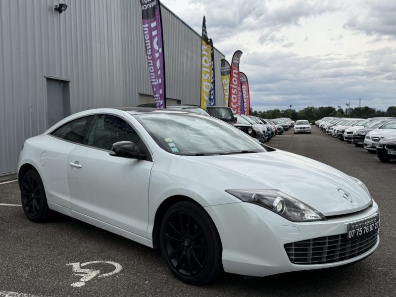 Renault Laguna Coupé III (D91) 2.0 dCi 150ch Monaco GP eco² Garantie 6 Mois