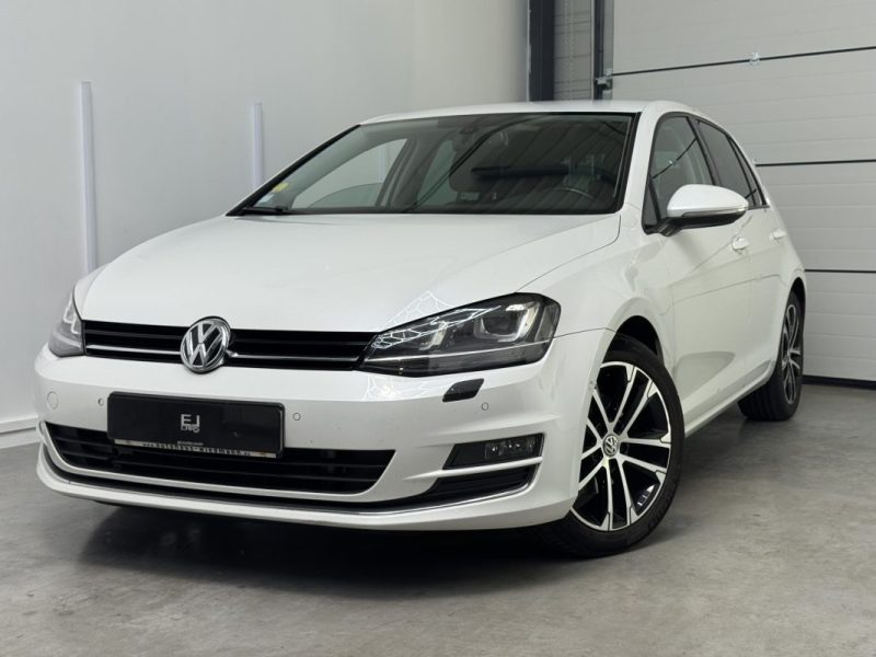 Volkswagen Golf IIV Carat 2.0 TDI 150ch BlueMotion - BVM - 177.44 € / mois