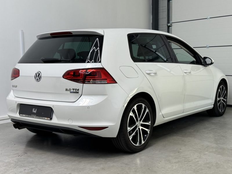 Volkswagen Golf IIV Carat 2.0 TDI 150ch BlueMotion - BVM - 177.44 € / mois