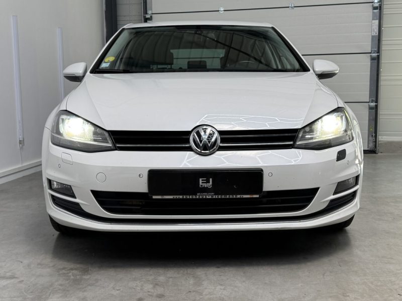 Volkswagen Golf IIV Carat 2.0 TDI 150ch BlueMotion - BVM - 177.44 € / mois