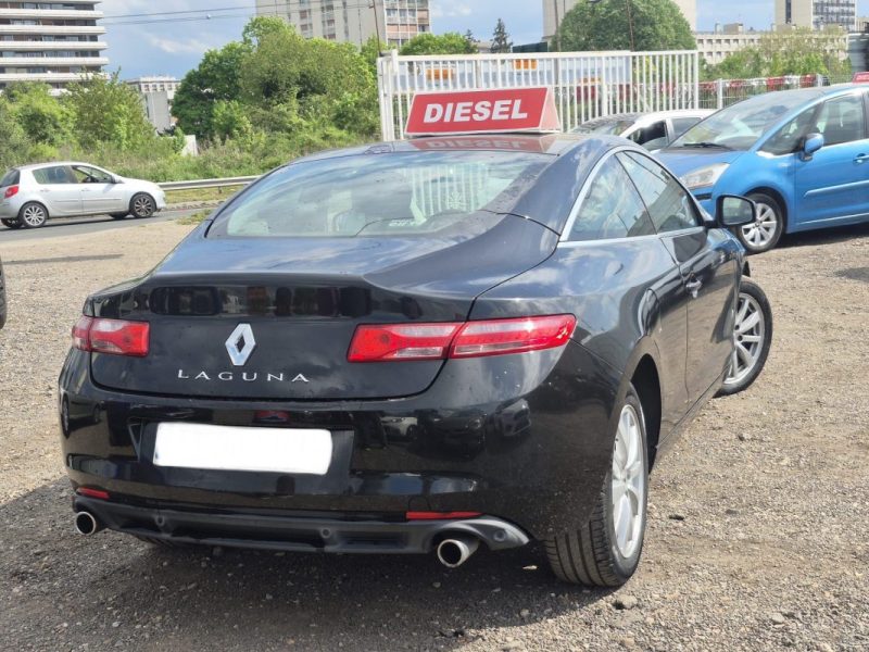 RENAULT LAGUNAIII 3.0 V6 DCI 235 DYNAMIQUE BVA 2009