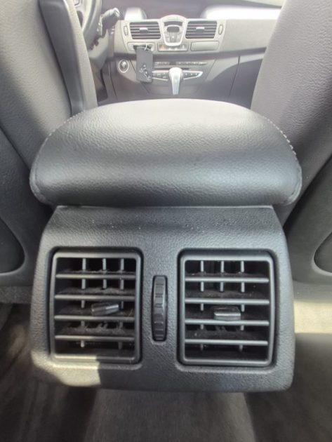 RENAULT LAGUNAIII 3.0 V6 DCI 235 DYNAMIQUE BVA 2009