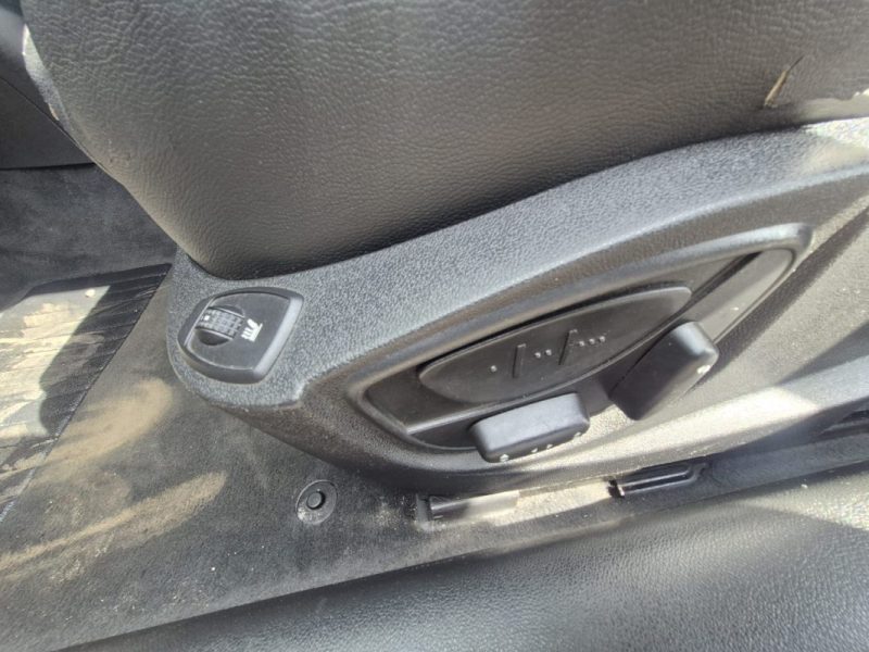 RENAULT LAGUNAIII 3.0 V6 DCI 235 DYNAMIQUE BVA 2009