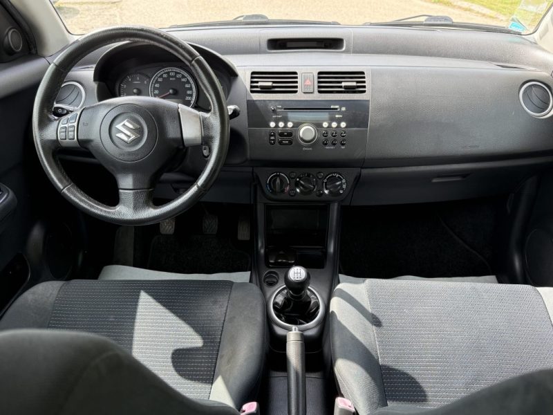 Suzuki Swift 1.3 DDiS 75 GL - Clim - 1ère main - Révisée & Garantie 6 mois