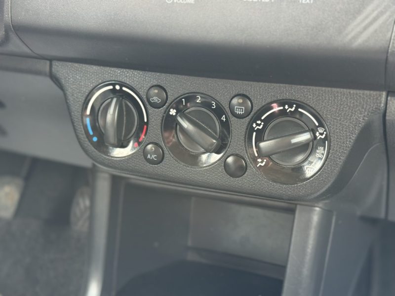 Suzuki Swift 1.3 DDiS 75 GL - Clim - 1ère main - Révisée & Garantie 6 mois