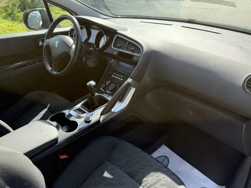 Peugeot 3008 1.6 VTi 120ch Premium - Suv - Révisée & Garantie 6 Mois