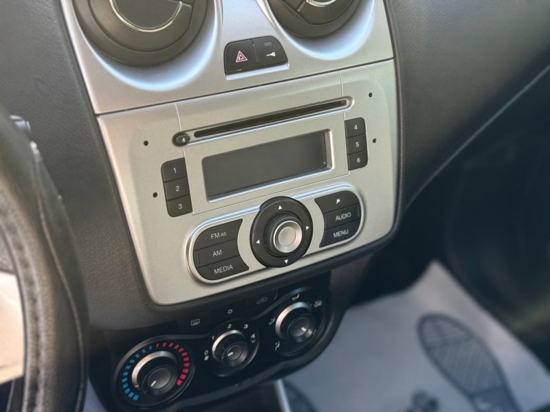 Alfa Romeo MiTo 1.3 JTD 85 Progression - Clim - Révisée & Garantie 6 mois