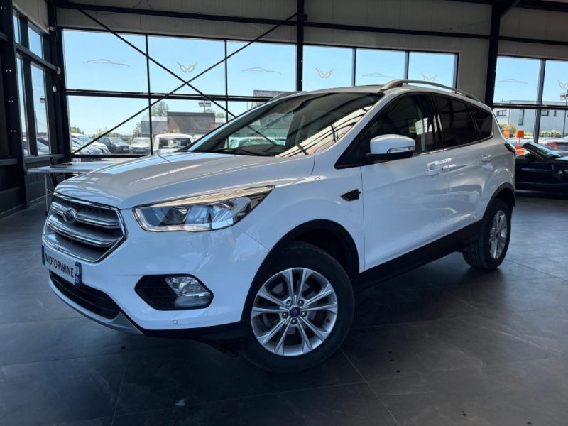 🚗 FORD KUGA 1.5 ECOBOOST 120ch  TREND 4x2 🌤️ Toit ouvrant 📷Caméra🧭 GPS 📱 Bluetooth 50 000 km