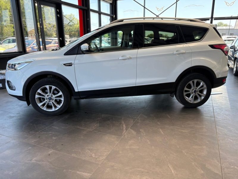 🚗 FORD KUGA 1.5 ECOBOOST 120ch  TREND 4x2 🌤️ Toit ouvrant 📷Caméra🧭 GPS 📱 Bluetooth 50 000 km