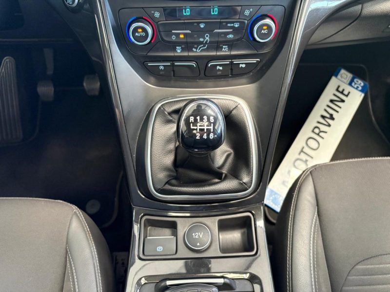 🚗 FORD KUGA 1.5 ECOBOOST 120ch  TREND 4x2 🌤️ Toit ouvrant 📷Caméra🧭 GPS 📱 Bluetooth 50 000 km