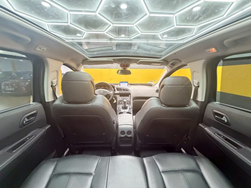 PEUGEOT 3008 1.6 HDI 120CH FELINE  2015