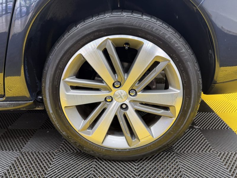 PEUGEOT 3008 1.6 HDI 120CH FELINE  2015