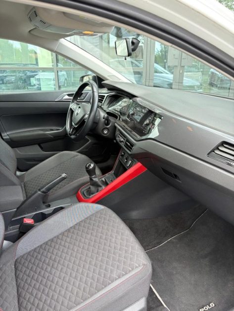 VOLKSWAGEN Polo VI 1.0 i 65 ch Série Spéciale Beats Audio