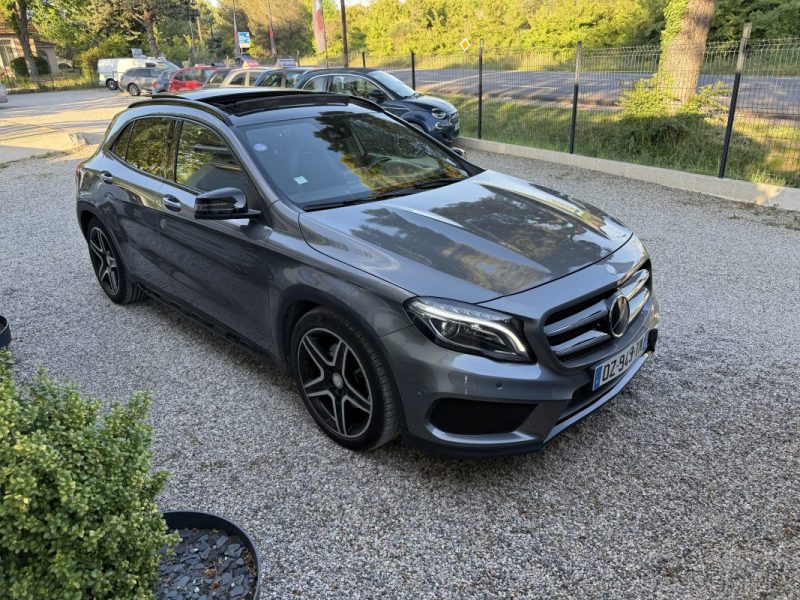 MERCEDES GLA 250 2.0 I 16V TURBO 7G-DCT 211 CV PACK AMG  2016