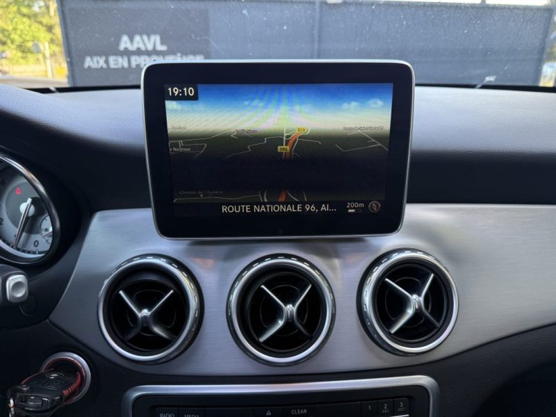 MERCEDES GLA 250 2.0 I 16V TURBO 7G-DCT 211 CV PACK AMG  2016