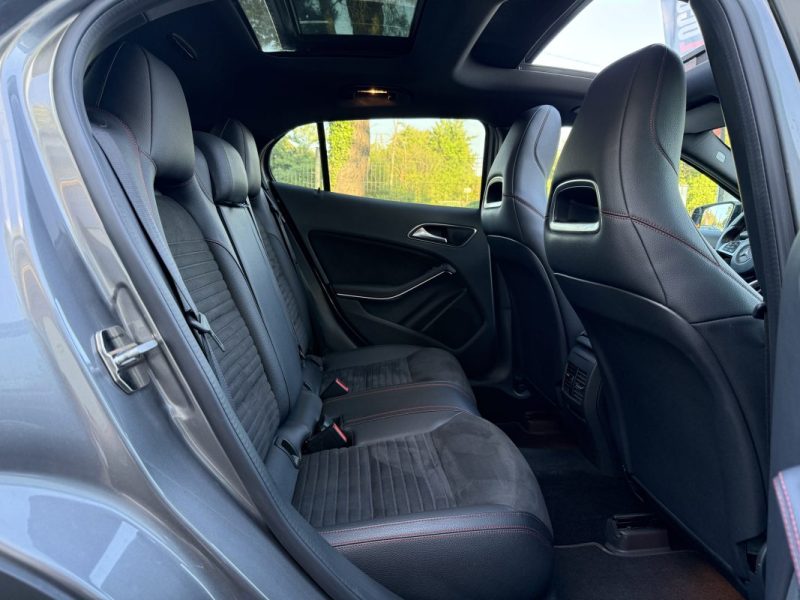 MERCEDES GLA 250 2.0 I 16V TURBO 7G-DCT 211 CV PACK AMG  2016