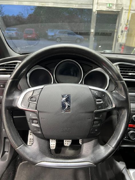 CITROEN DS4 1.6 E-HDI 110 EXECUTIVE, Garantie, 2012