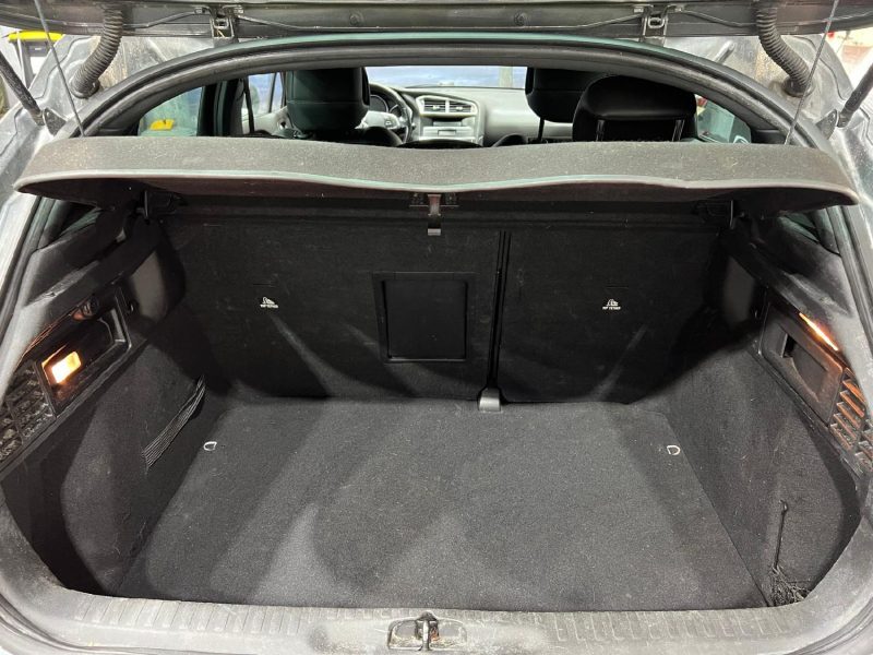 CITROEN DS4 1.6 E-HDI 110 EXECUTIVE, Garantie, 2012