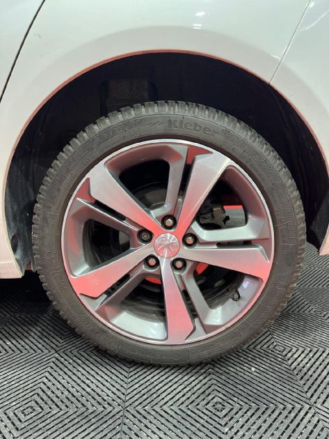PEUGEOT 308 II 1.6 BLUEHDI 100CH S&S PREMIUM PACK, 2ème Main, Garantie, 2017