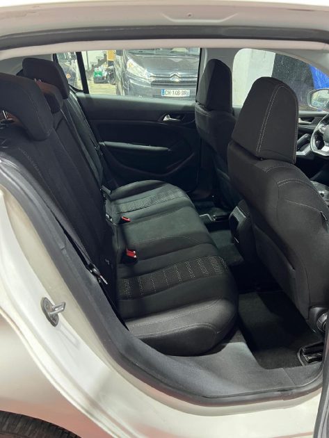 PEUGEOT 308 II 1.6 BLUEHDI 100CH S&S PREMIUM PACK, 2ème Main, Garantie, 2017