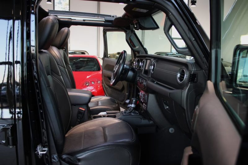 JEEP WRANGLER 4xe 381ch Sahara / Toit panoramique Sky One-Touch / Caméra Off-Road