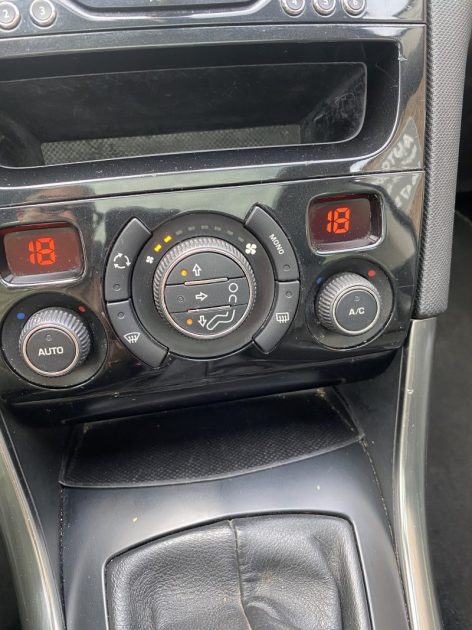 PEUGEOT 308 1.6 E-HDI112 FAP ACCESS 2013