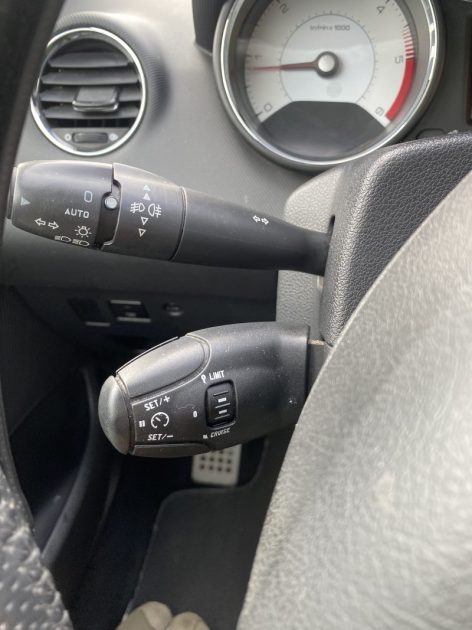 PEUGEOT 308 1.6 E-HDI112 FAP ACCESS 2013