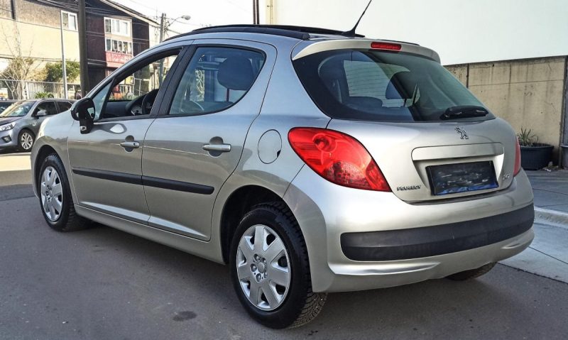 PEUGEOT 207 1.4 SPORT TOIT OUVRANT 1ER MAIN 
